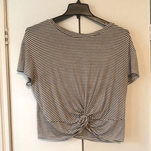 Stitch Fix Cropped shirt